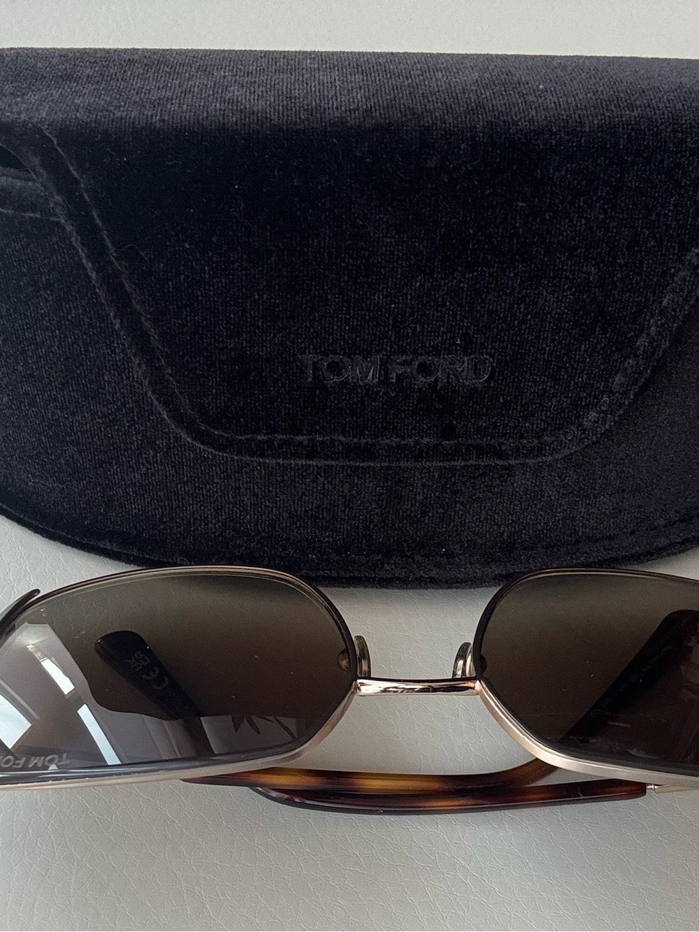 Tom Ford Brown Gradient Square Women's Sunglasses - Picture 2 of 3